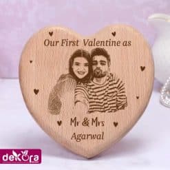 Customized Heart-shaped Wooden Photo Frame